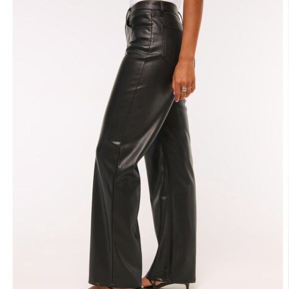 Abercrombie & Fitch  High Rise 90s Relaxed Vegan Leather Pant (Size 29) - Picture 3 of 8